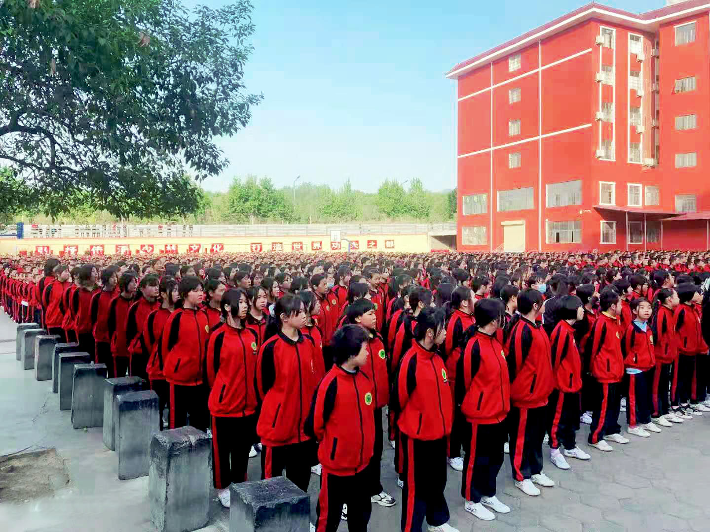 孩子在嵩山少林武術(shù)學(xué)校有沒(méi)有節(jié)假日